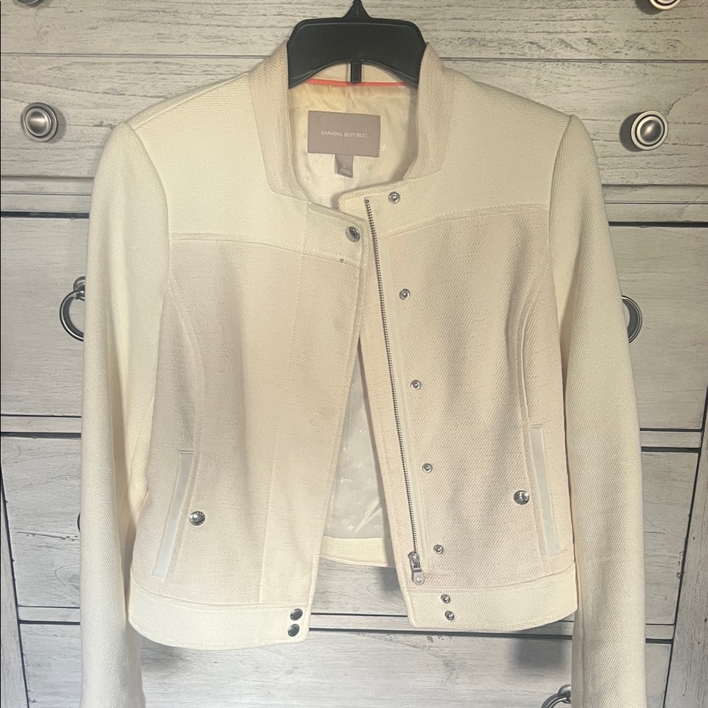 Banana Republic Women's Ivory Blazer